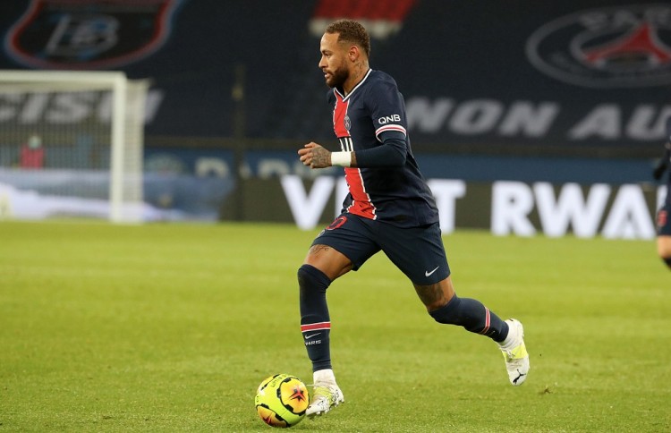 中锋连续三场戴帽，太恐怖